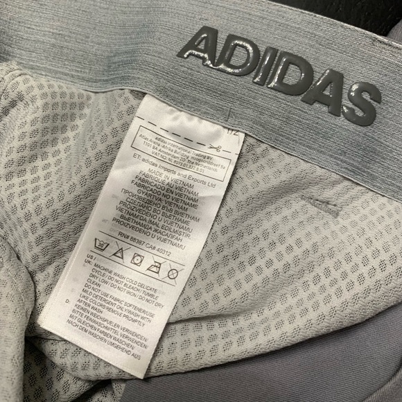 Adidas grey pants - Picture 4 of 4